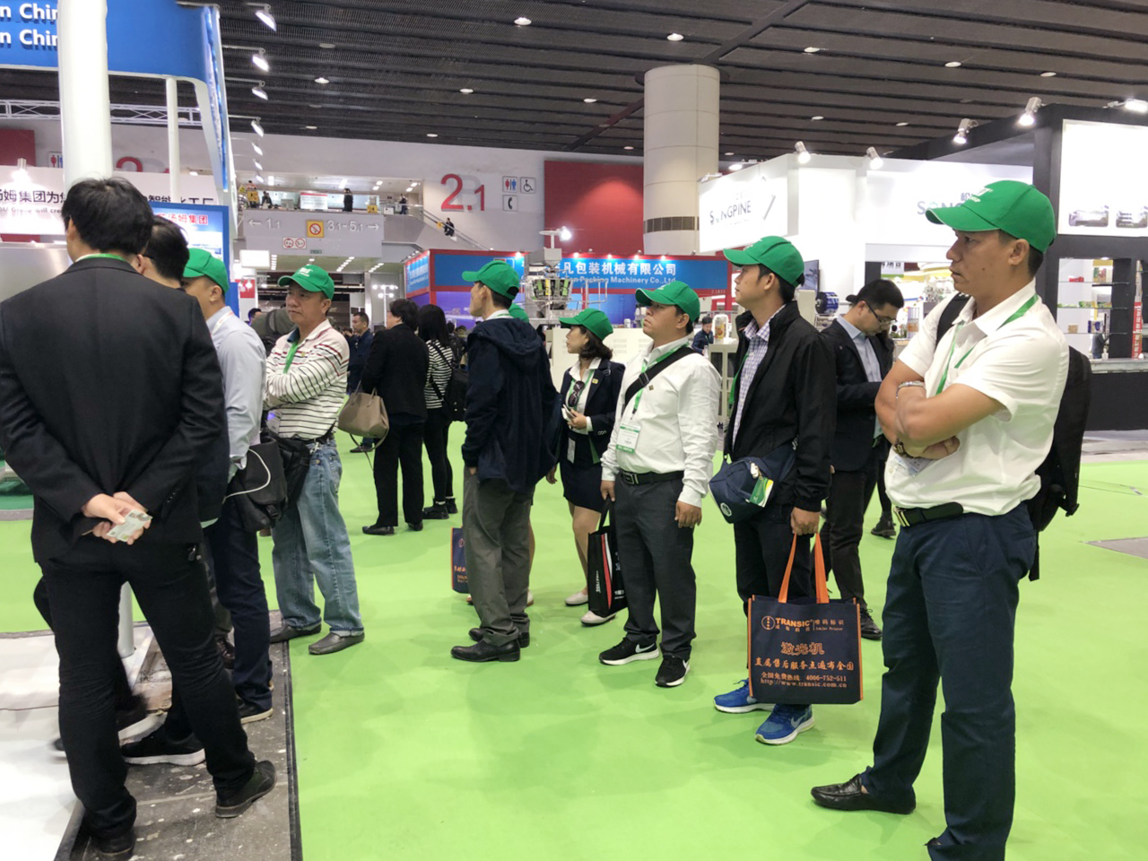 Visiting the packaging printing industry exhibition in Guangzhou