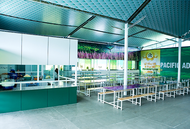 Production block cafeteria