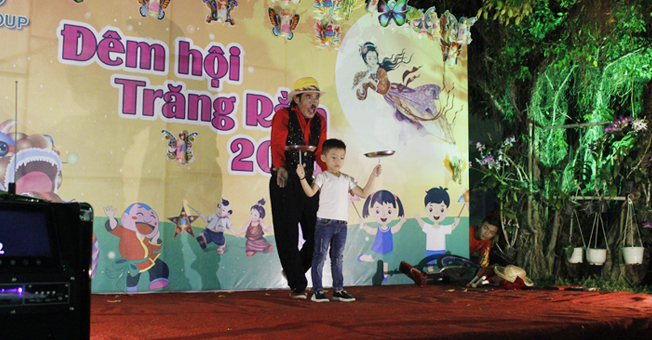 Đêm hội trăng rằm 2016