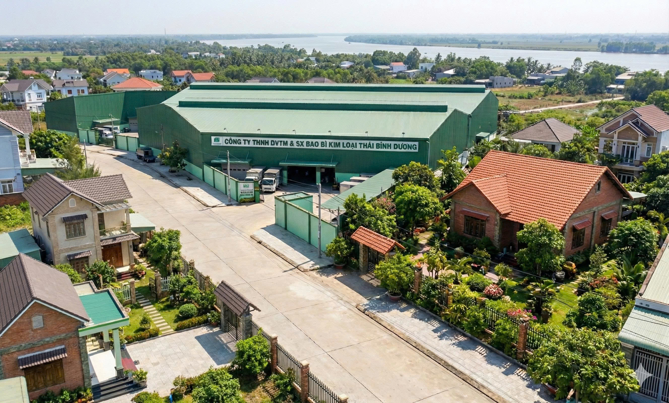 PAD Group chính thức đưa nhà máy sản xuất hộp nắp kim loại vào hoạt động